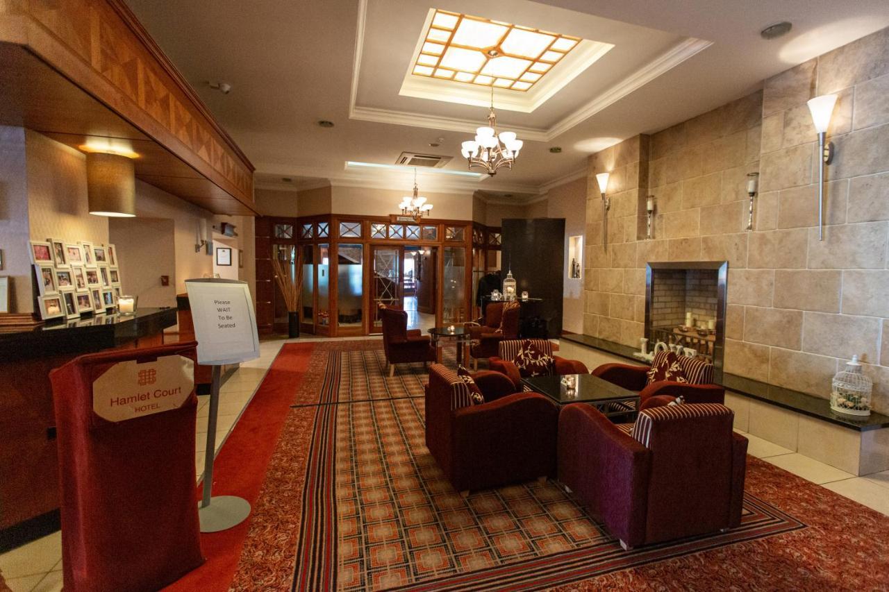 Hamlet Court Hotel Johnstown Bridge Exterior foto